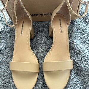 Amazon Essentials Women's Beige Block Heels - Two Strap Heeled Sandal